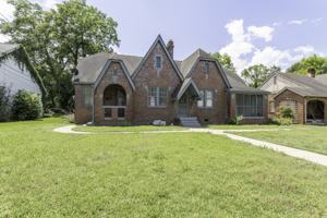 featured image of 3154 Lexington Road - 1Unit B #1
