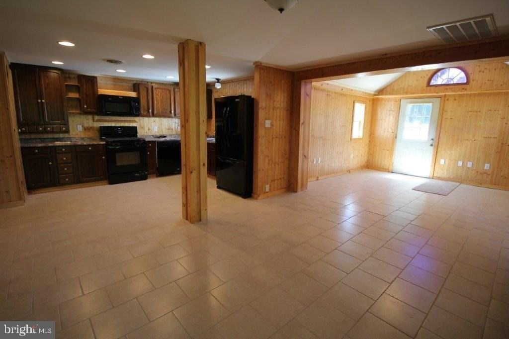 121-UNIT B HOUSE ROCK Road - Photo 5 of 11