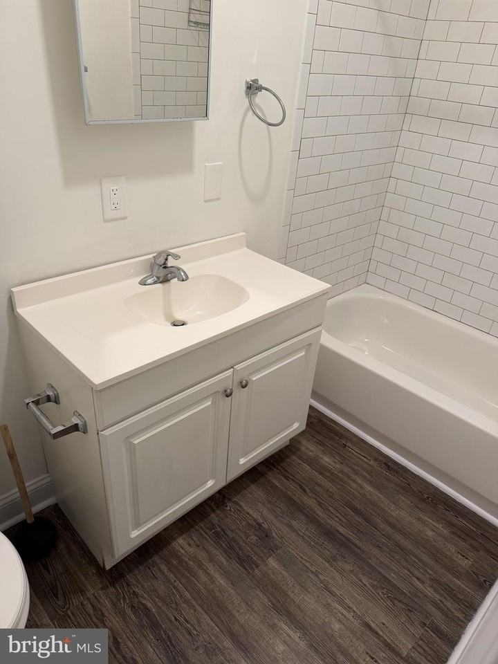 3328 N 17th St #1 - Photo 6 of 7