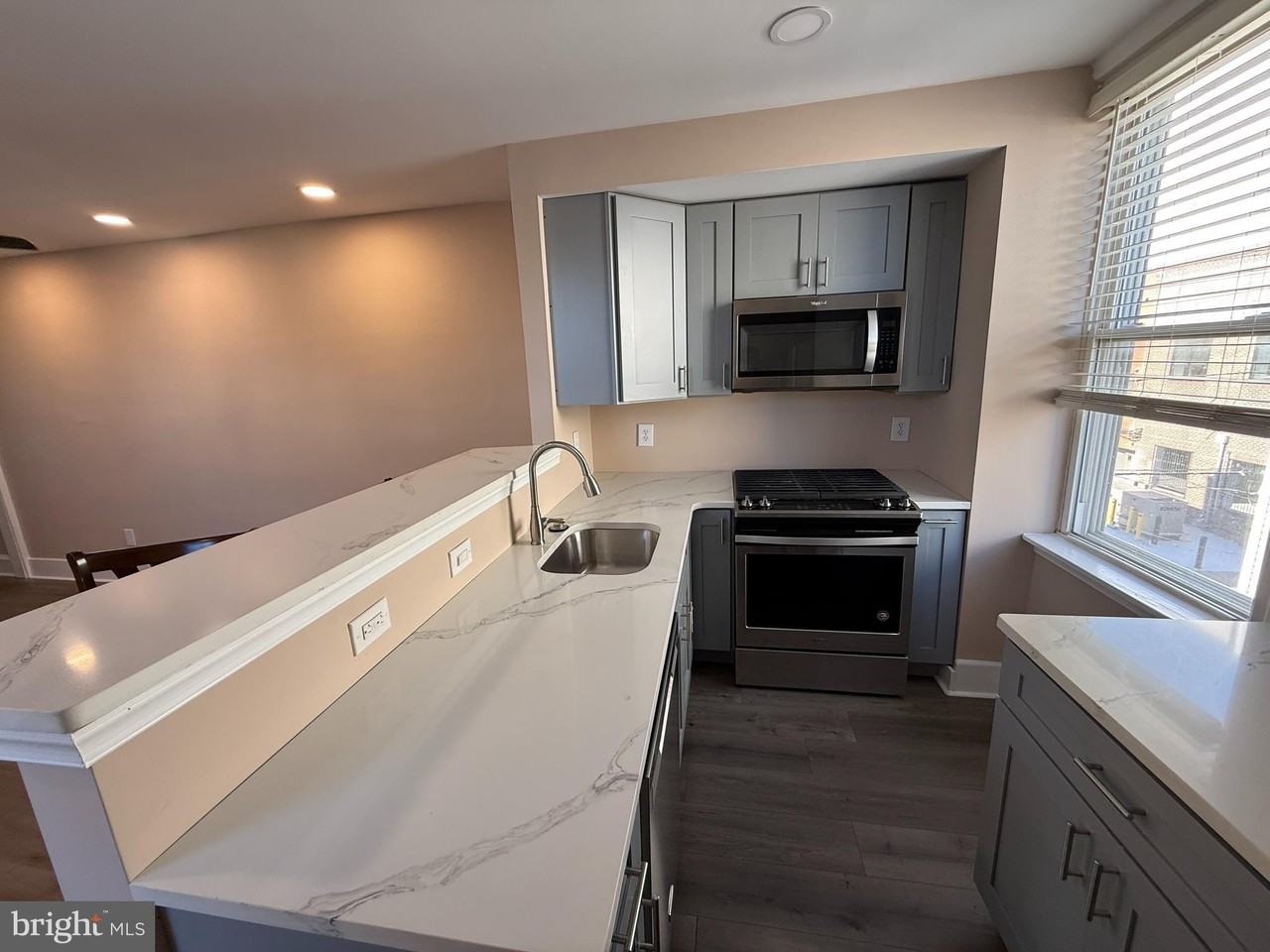 2423 E Allegheny Ave #3 - Photo 2 of 9
