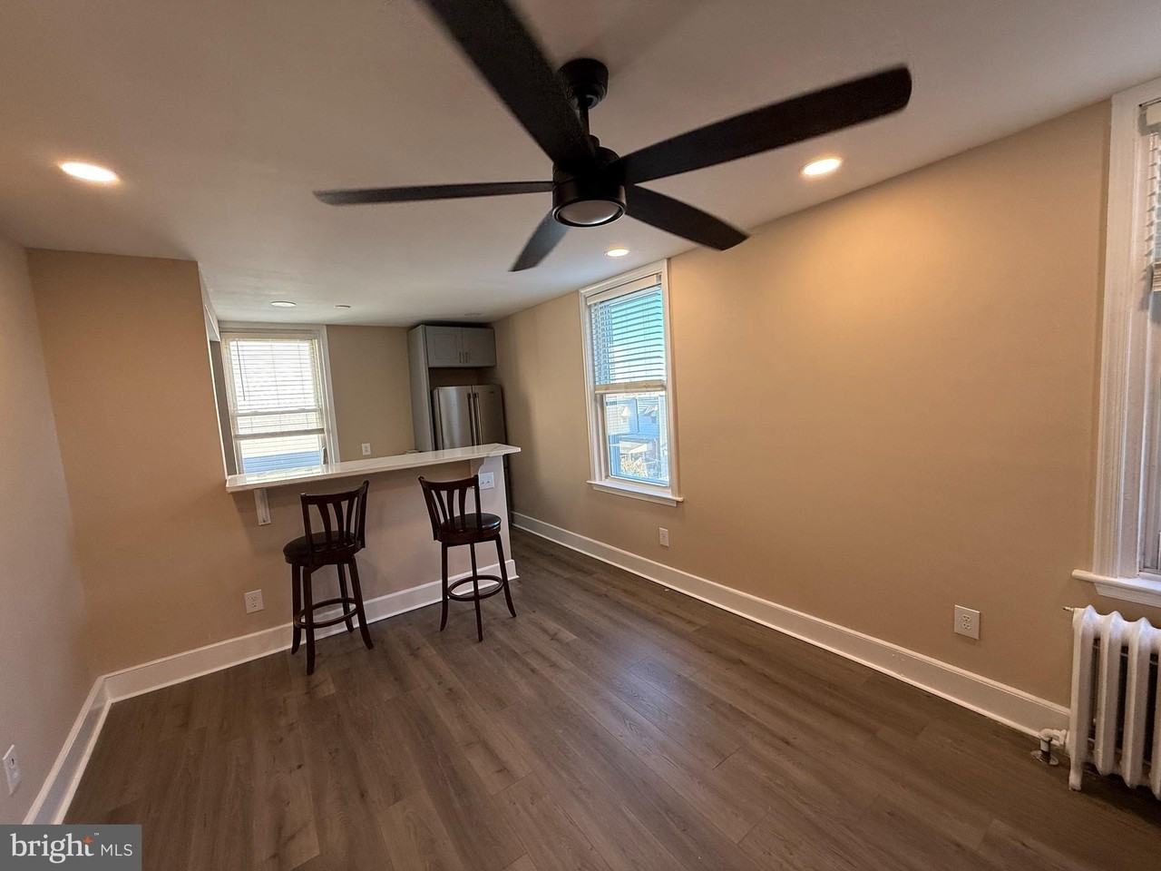 2423 E Allegheny Ave #3 - Photo 3 of 9