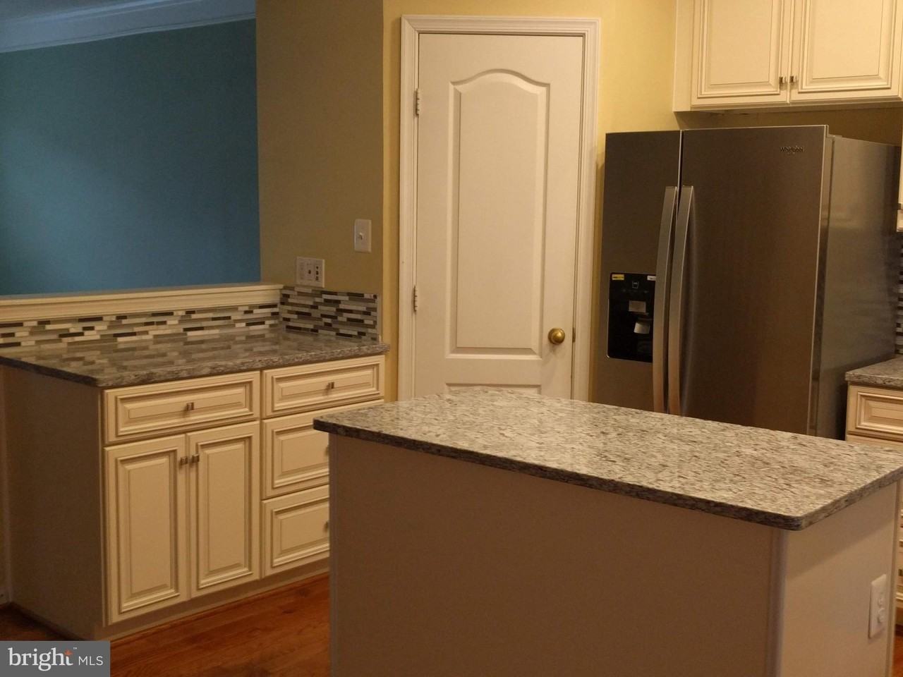 13097 Park Crescent Cir - Photo 5 of 13