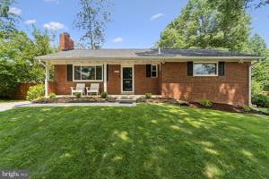 featured image of 7412 Farnum St
