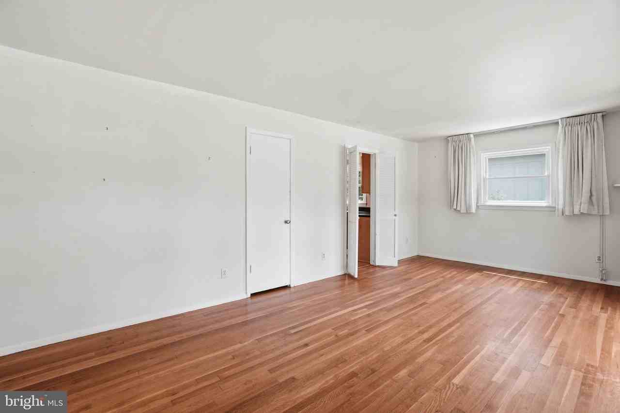 108 Battle St Sw - Photo 4 of 25