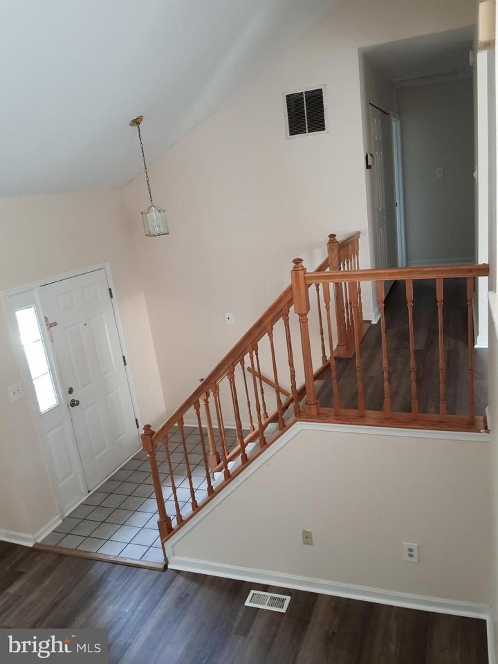 14363 Nandina Ct - Photo 4 of 11