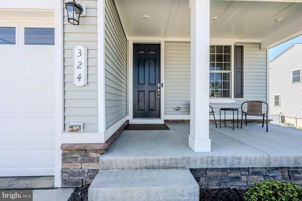 324 Cedar Spring Ln - Photo 5 of 36