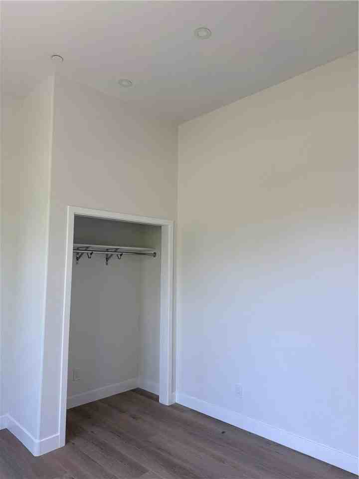6534 Shoup Ave - Photo 5 of 5