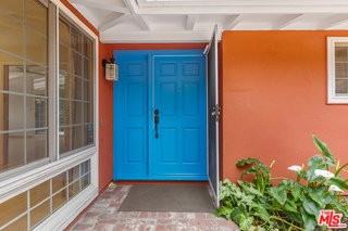 6742 Sunnybrae Ave - Photo 2 of 8