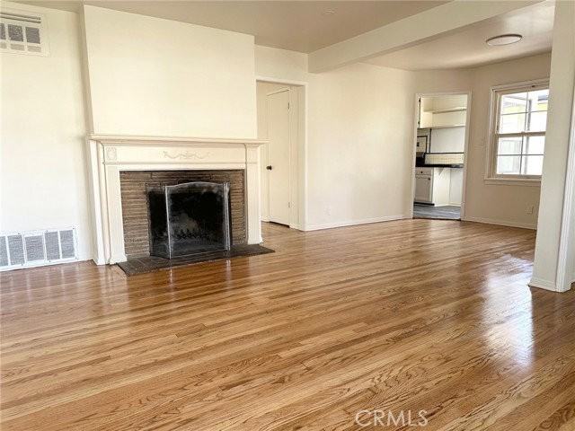 6539 Blucher Ave - Photo 2 of 8