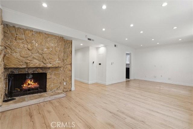 5974 Costello Ave - Photo 6 of 8