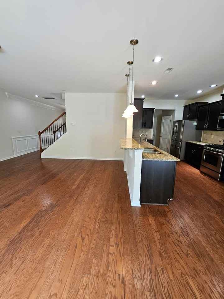 409 Manchester Park Ln #1 - Photo 5 of 22