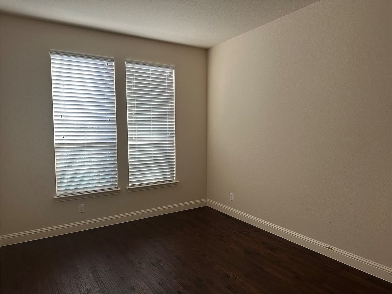 16207 Mapleshade Dr - Photo 5 of 16