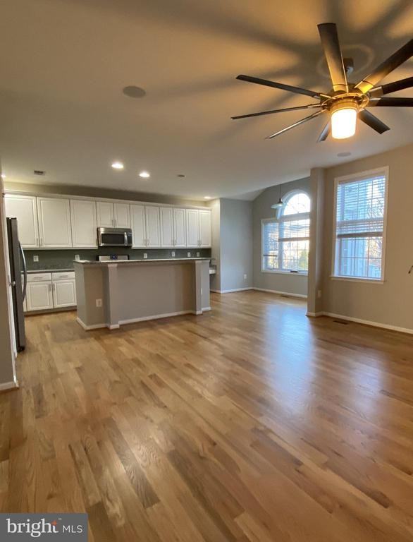 15507 Gossoms Store Ct - Photo 3 of 8