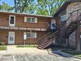 1910 W Hatherleigh Ct Apt 2e - Photo 1 of 1