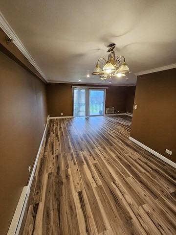 1910 W Hatherleigh Ct Apt 2e - Photo 2 of 13