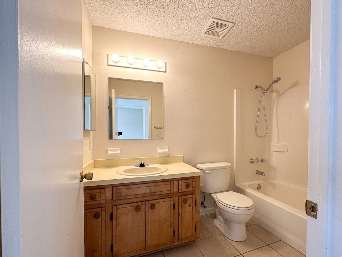 519B S 61st Ave #519B - Photo 3 of 5