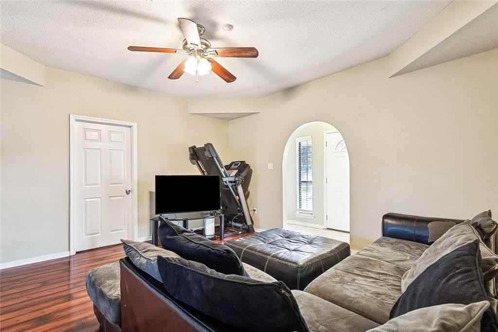 42268 Will E Wright Jr Dr - Photo 4 of 16