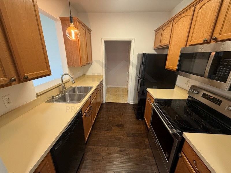 48449 Manor Bridge Dr - Photo 6 of 8