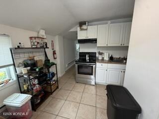 195 Bay Ave - Photo 5 of 11