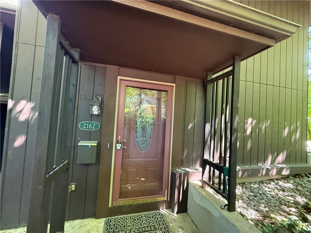 2162 Willowgrove Ave - Photo 2 of 32