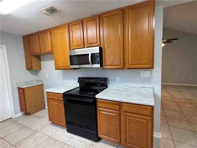 108 Ellwood Cir - Photo 6 of 16