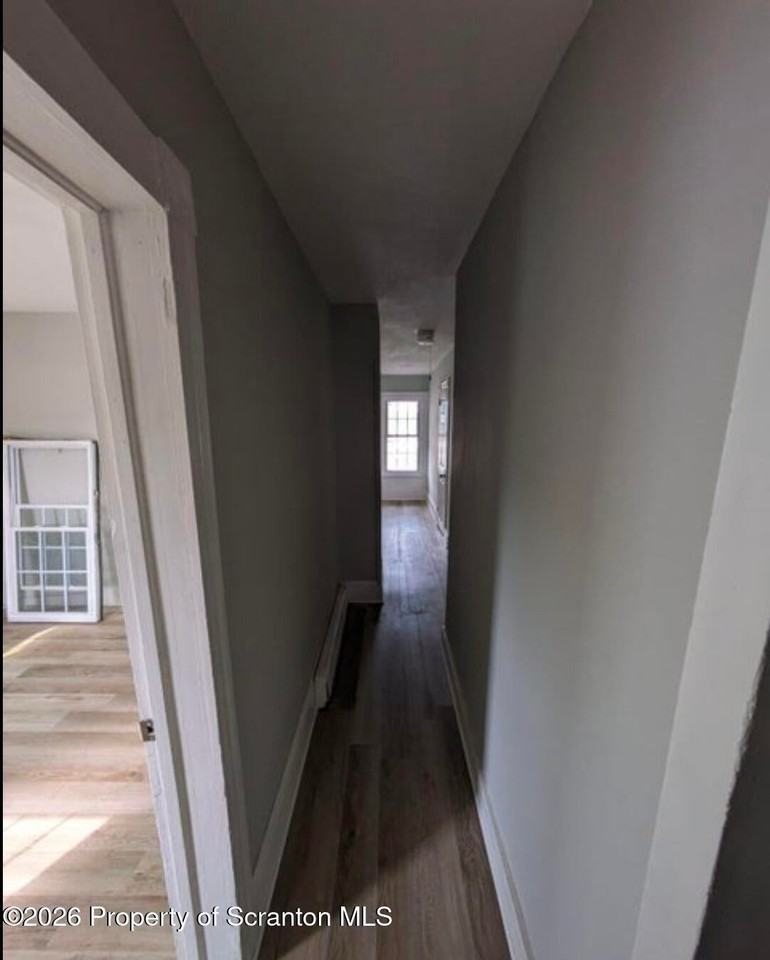 452 W 8th St - Photo 6 of 8