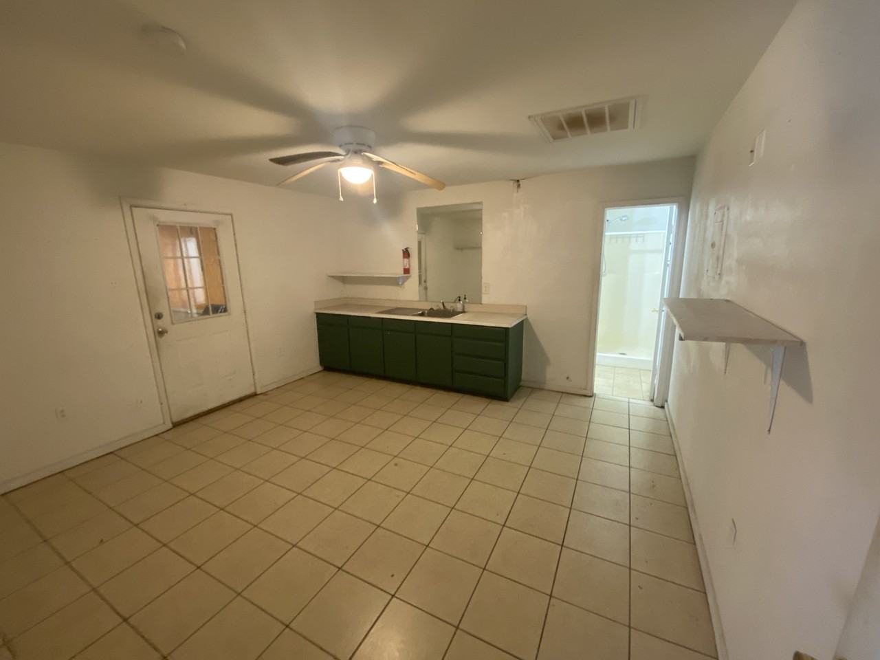 800 S Crockett Ave #1 - Photo 7 of 18