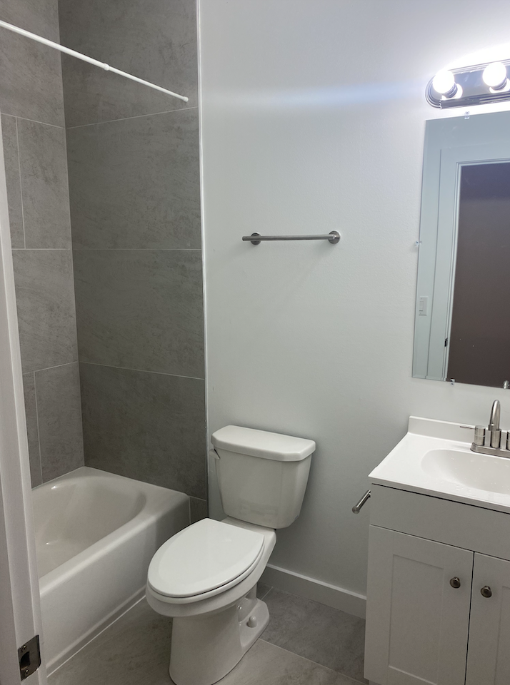 5732 Ludlow St #1 - Photo 4 of 10