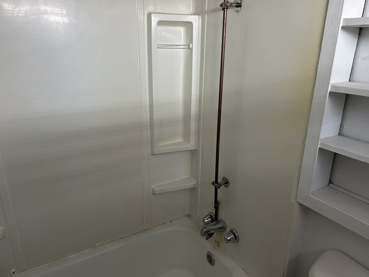 621 N 2nd St Bsmt #BS - Photo 6 of 10