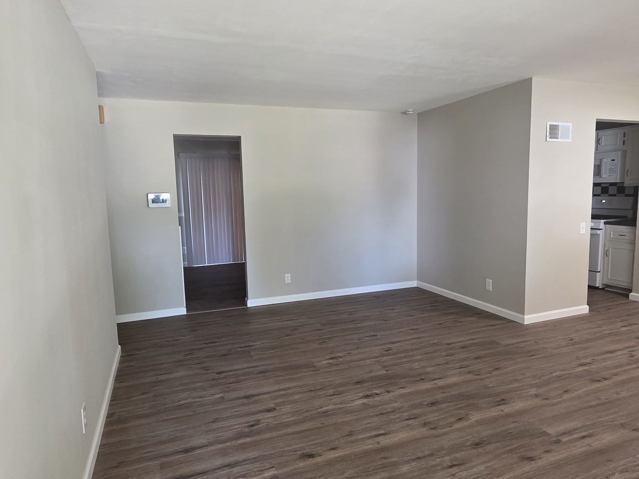 2259 Ainsworth Dr #1 - Photo 2 of 27