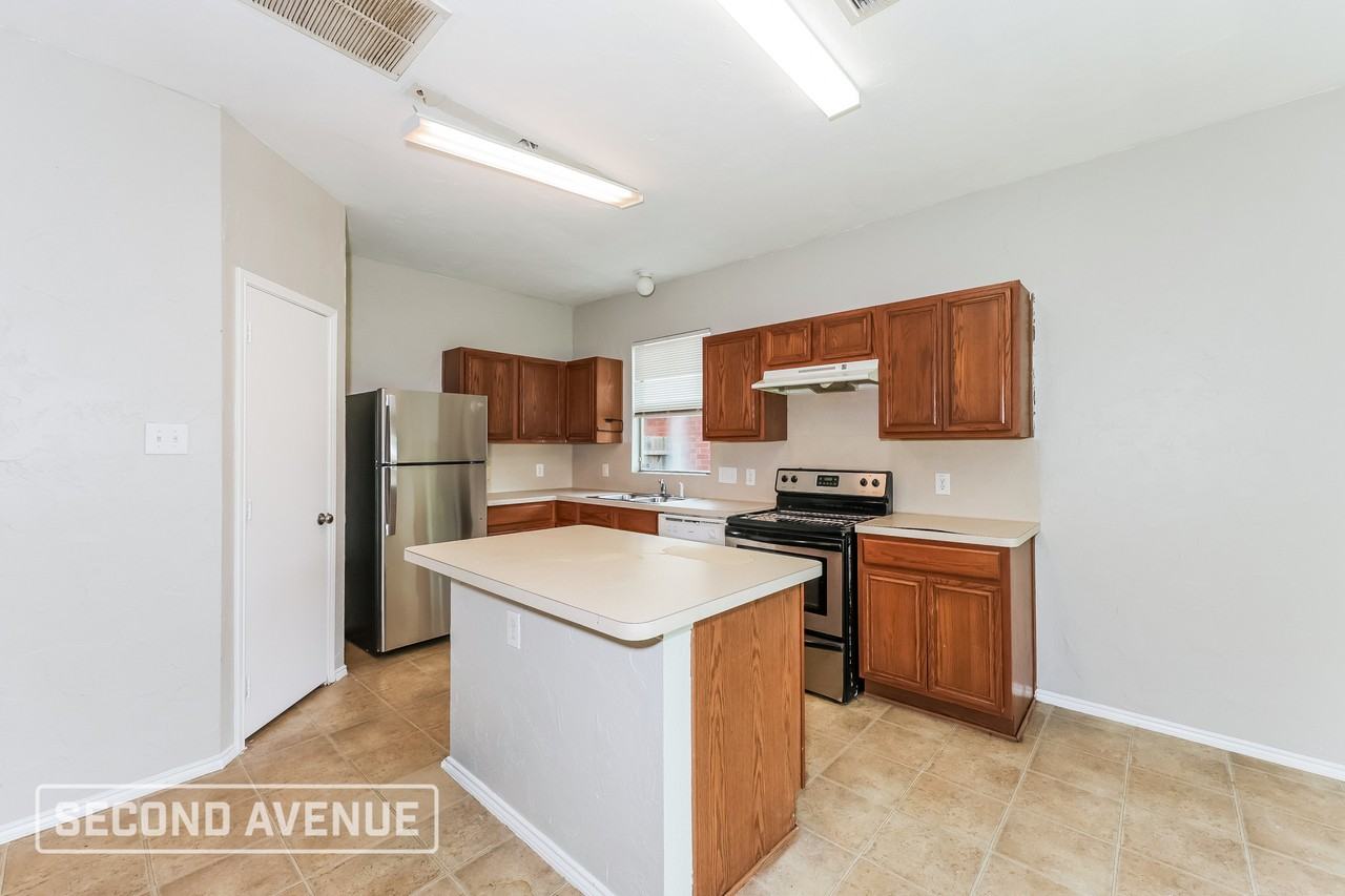 6152 River Pointe Dr - Photo 6 of 24