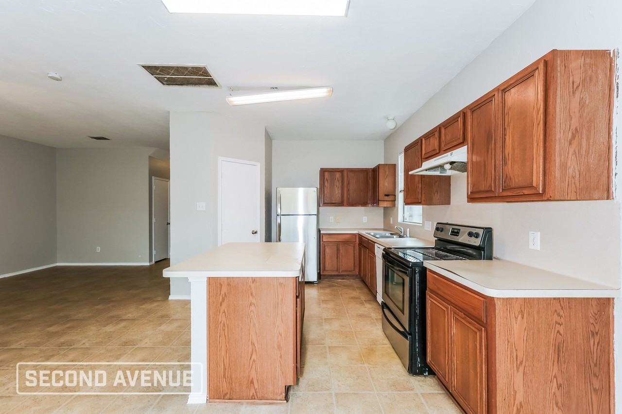 6152 River Pointe Dr - Photo 7 of 24