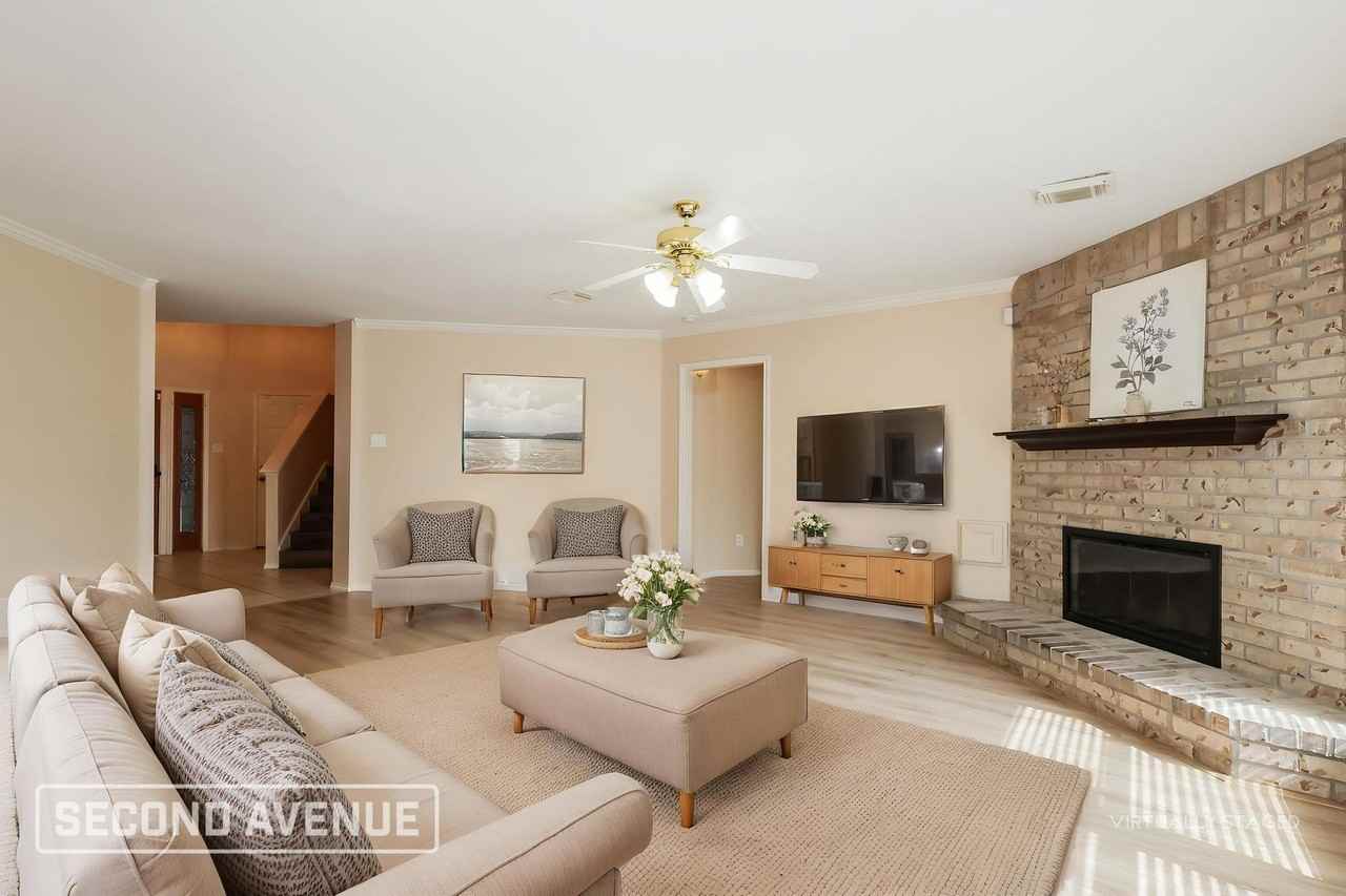 21930 Golden Cedar Dr - Photo 2 of 26