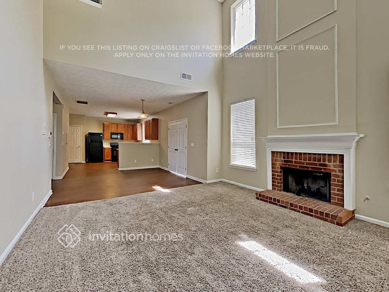 3090 Waterplace Cv - Photo 4 of 20
