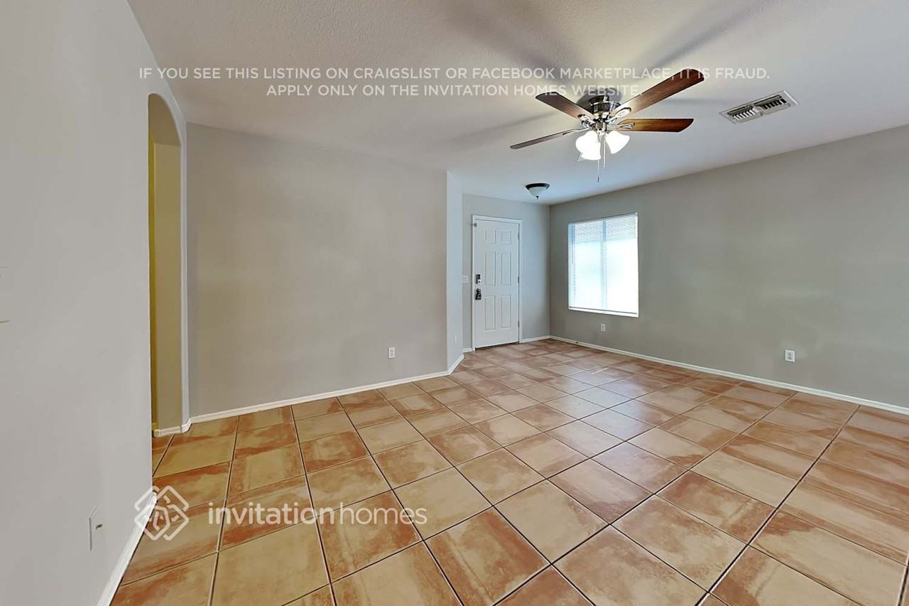 8542 W El Caminito Dr - Photo 3 of 17