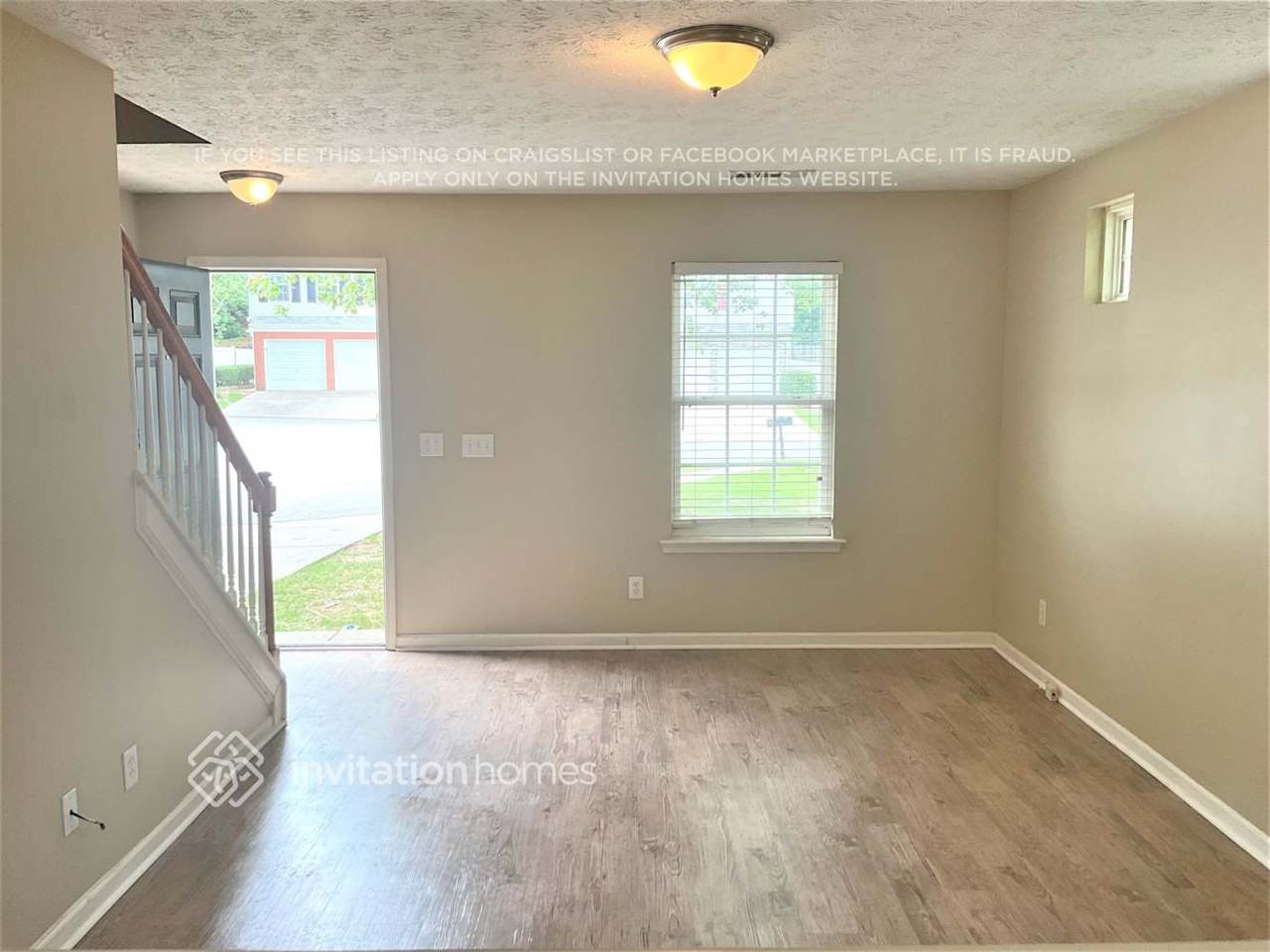 175 Oak Grove Pl - Photo 2 of 14