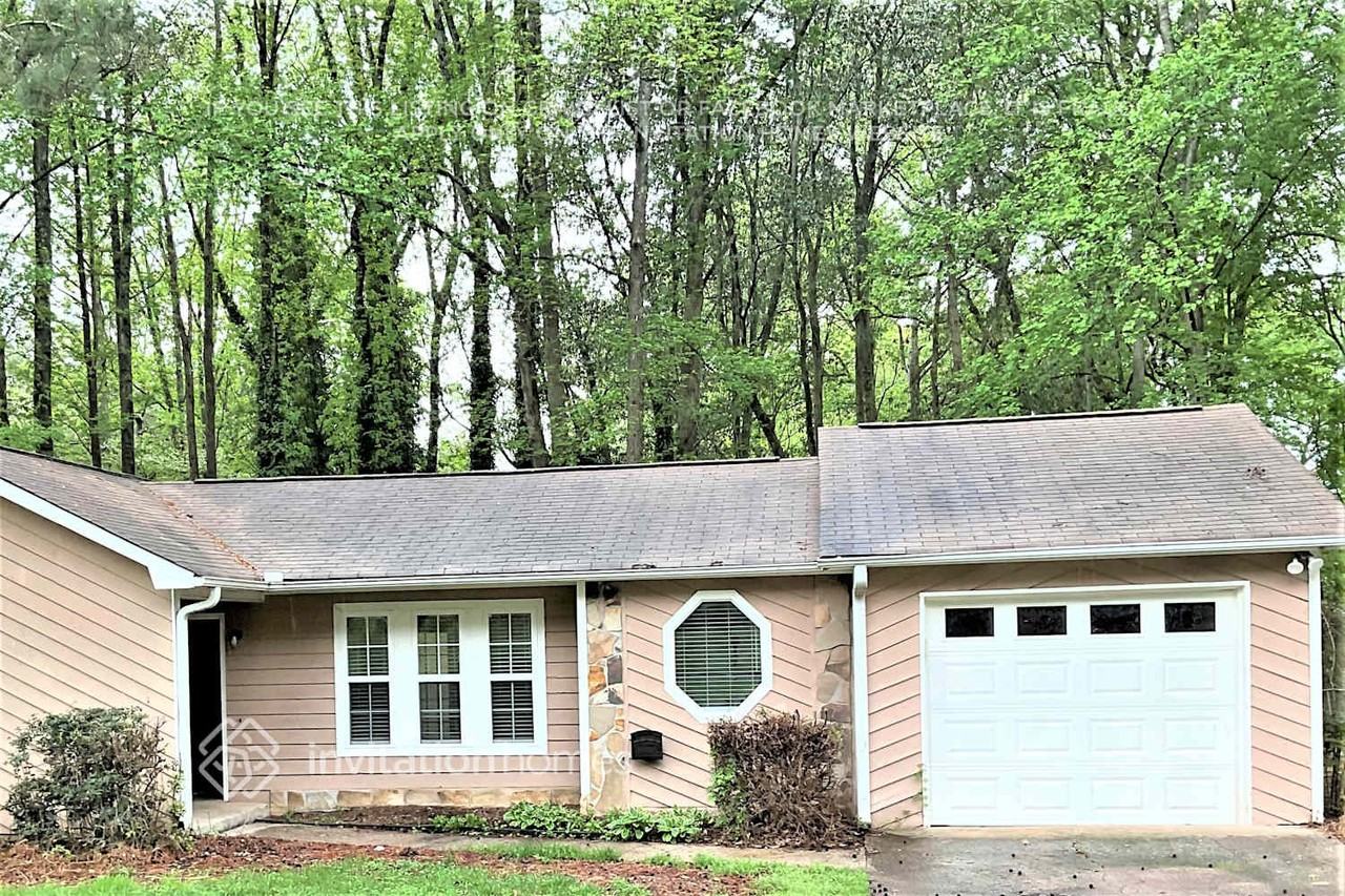 3106 Palomino Dr - Photo 2 of 13
