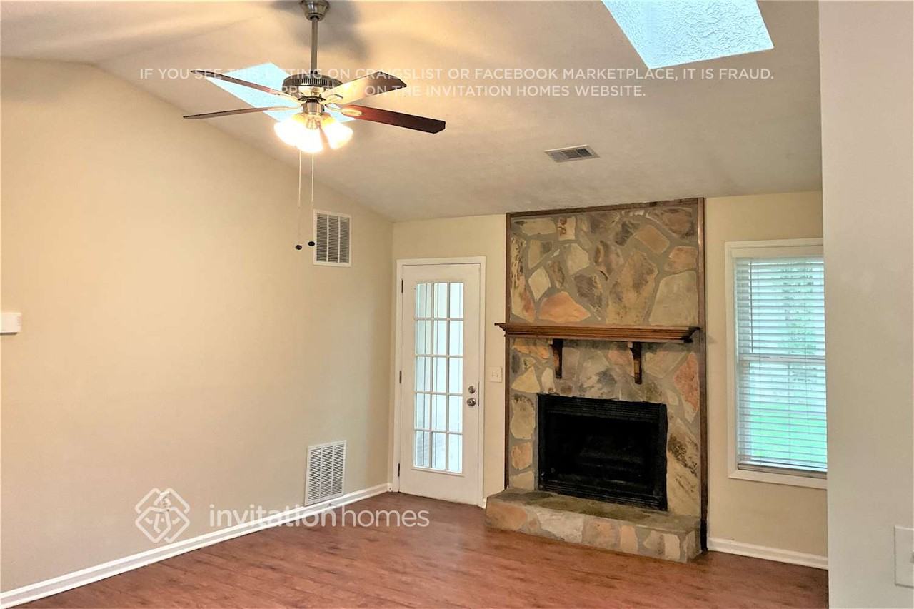 3106 Palomino Dr - Photo 3 of 13