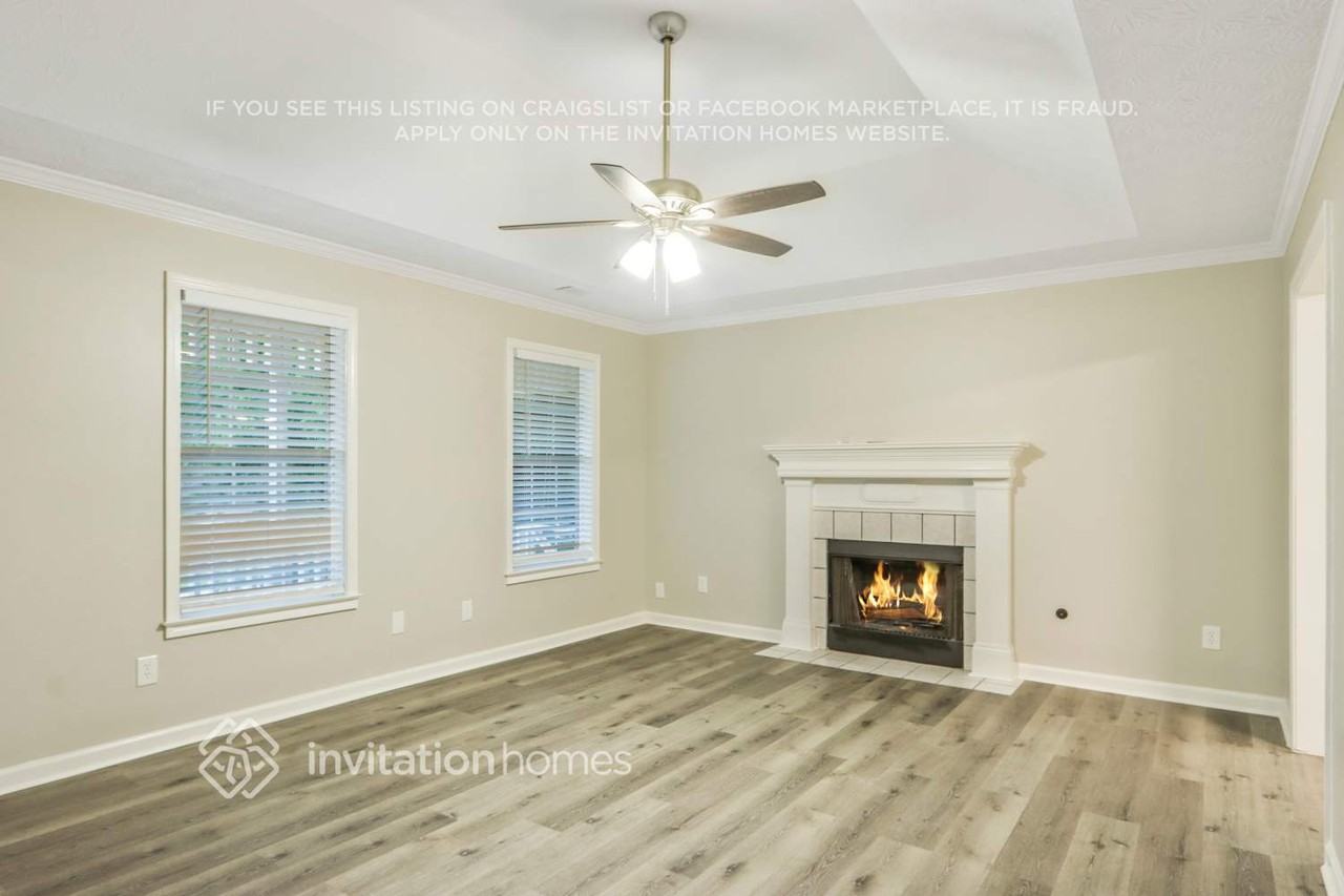 415 Cambridge Way - Photo 6 of 26