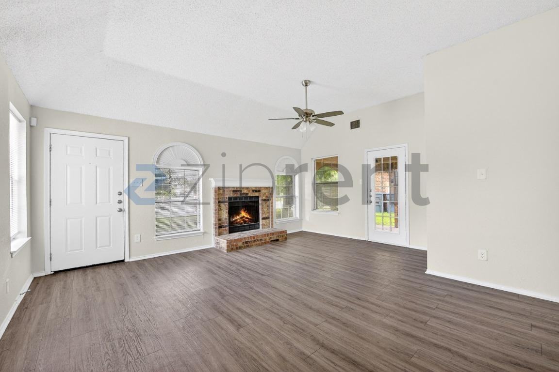 6117 Ivy Glen Dr - Photo 5 of 31