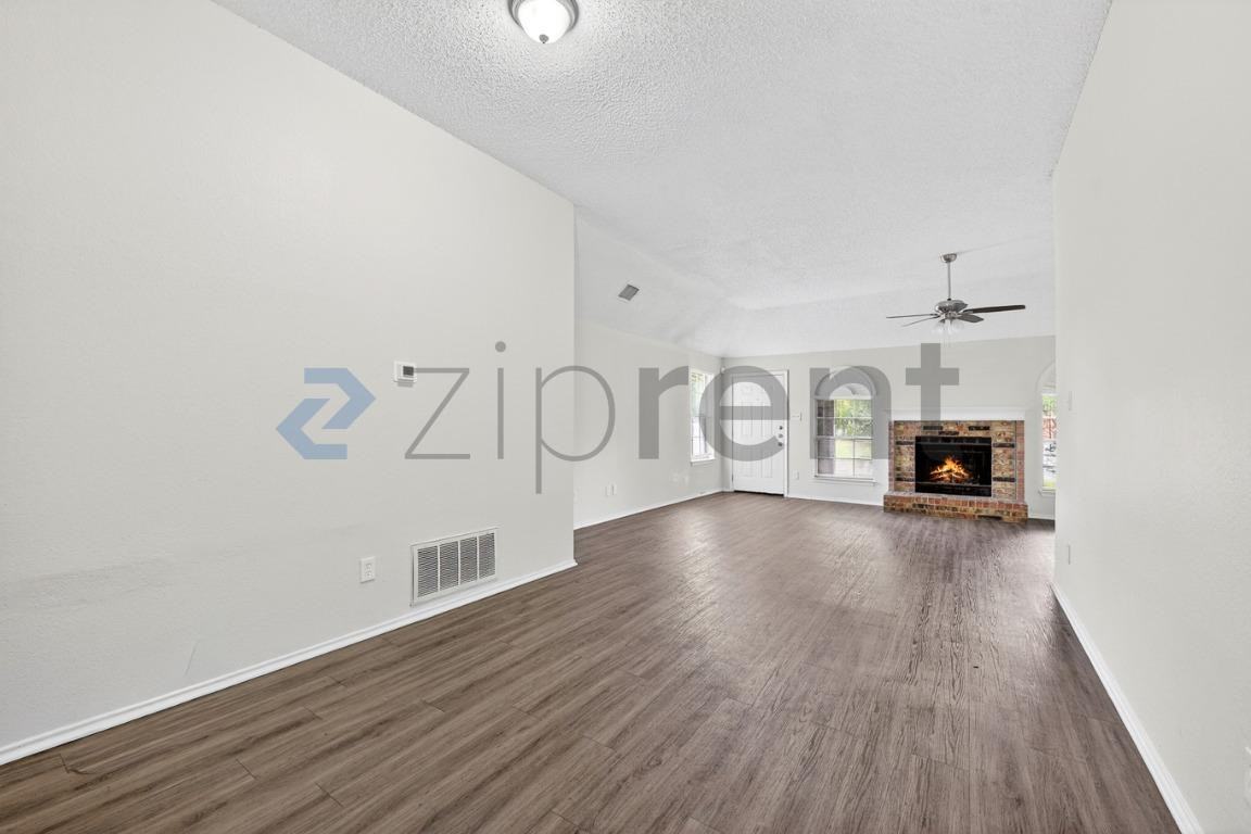 6117 Ivy Glen Dr - Photo 7 of 31