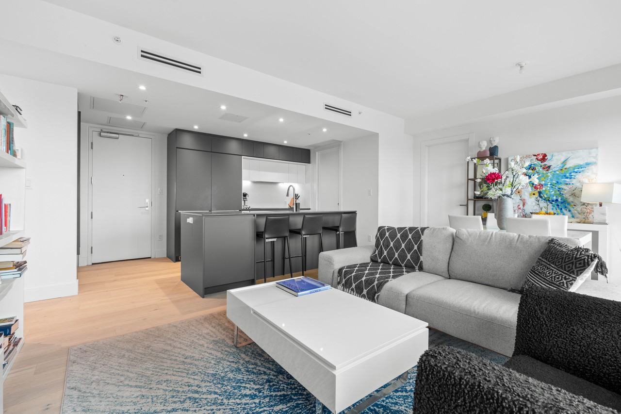900 Rue André Prévost - Photo 2 of 17