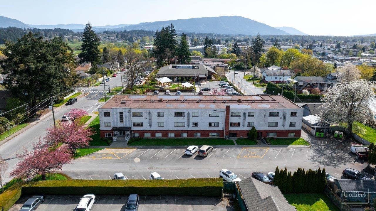 Mainstreet Cowichan Apartments - Photo 4 of 7