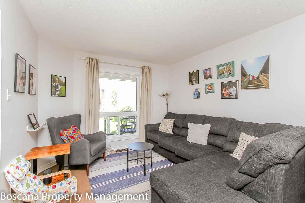 72 Burlington Cres - Photo 5 of 28