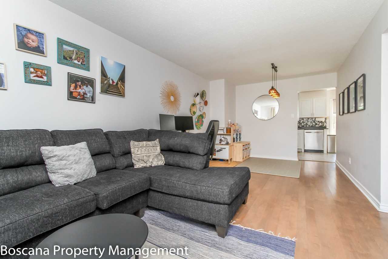 72 Burlington Cres - Photo 6 of 28