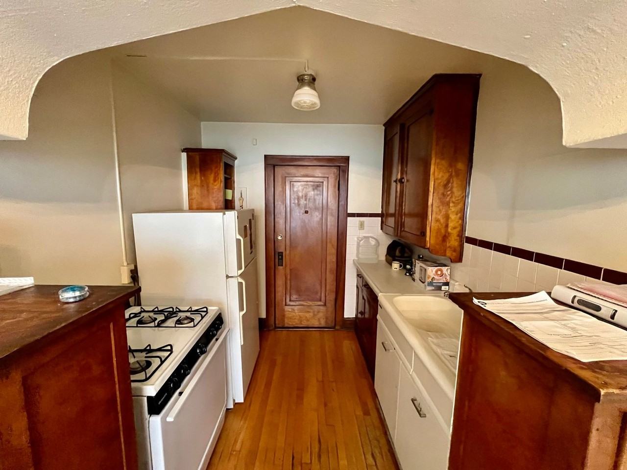 2632 N Oakland Ave - Photo 7 of 18