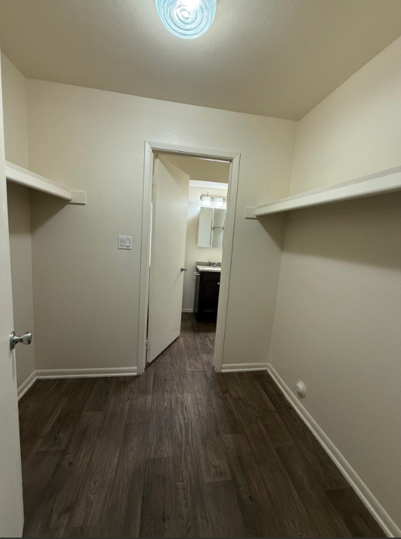 1850 East Hayden Lane #217 - Photo 7 of 10