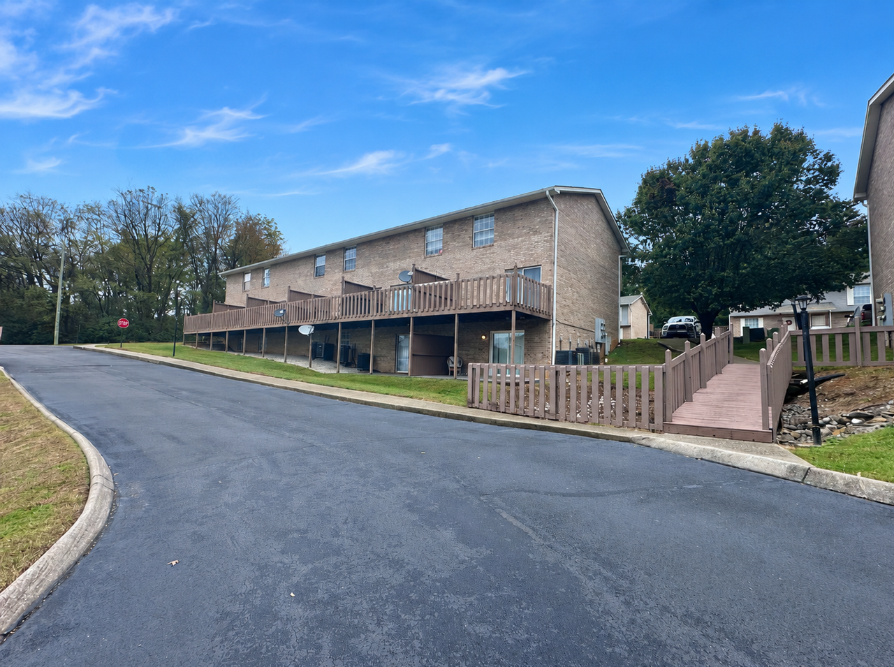 Lakeland Hills Apartment Homes - Photo 3 of 50