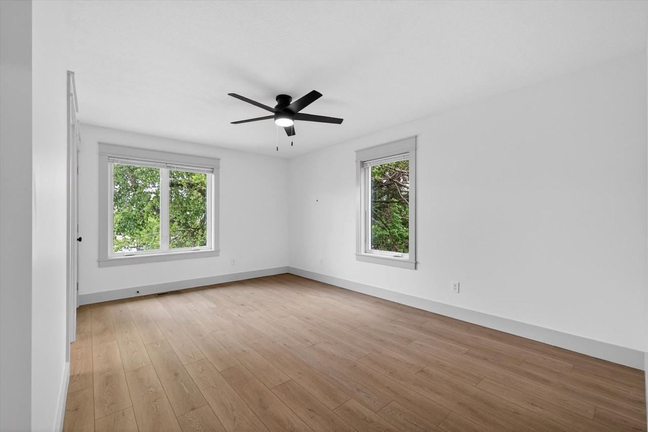 416 N Jefferson St #1 - Photo 7 of 11