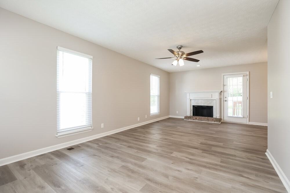 3068 Chateau Valley Dr - Photo 3 of 19